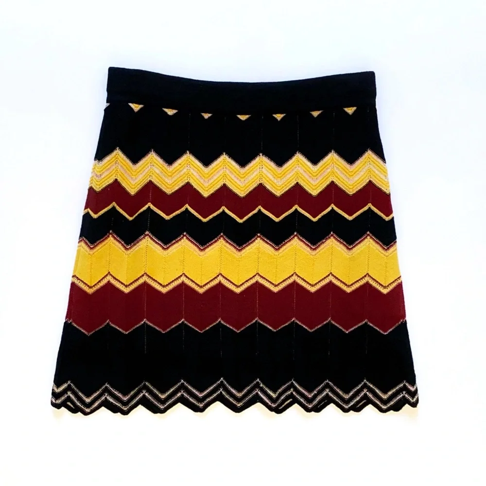 MISSONI black burgundy red gold zig zag print knit mini skirt - Picture 2 of 6